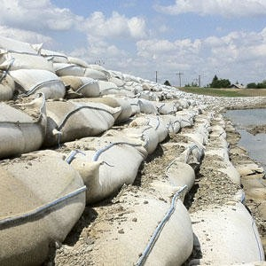 Geobolsa de deshidratación de geotextil tejido monofilamento de PP de alto flujo GT200 con parte superior abierta para tratamiento de aguas residuales